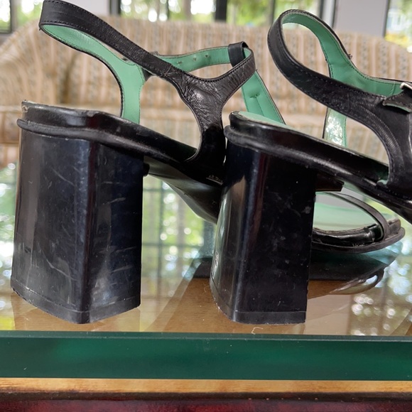 👠 - Picture 5 of 5